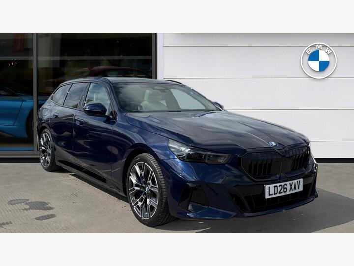 BMW 5 Series 3.0 550e 22.1kWh M Sport Pro Touring Steptronic Euro 6 (s/s) 5dr