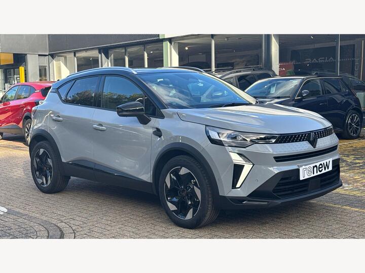 Renault Captur 1.8 E-TECH Techno Auto Euro 6 (s/s) 5dr