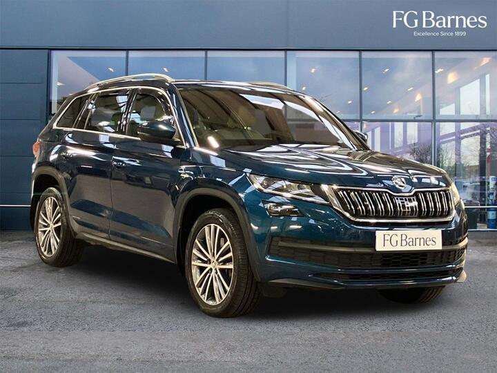 Skoda KODIAQ 2.0 TSI Laurin & Klement DSG 4WD Euro 6 (s/s) 5dr (7 Seat) Skoda KODIAQ 2.0 TSI Laurin & Klement DSG 4WD Euro 6 (s/s) 5dr (7 Seat)
