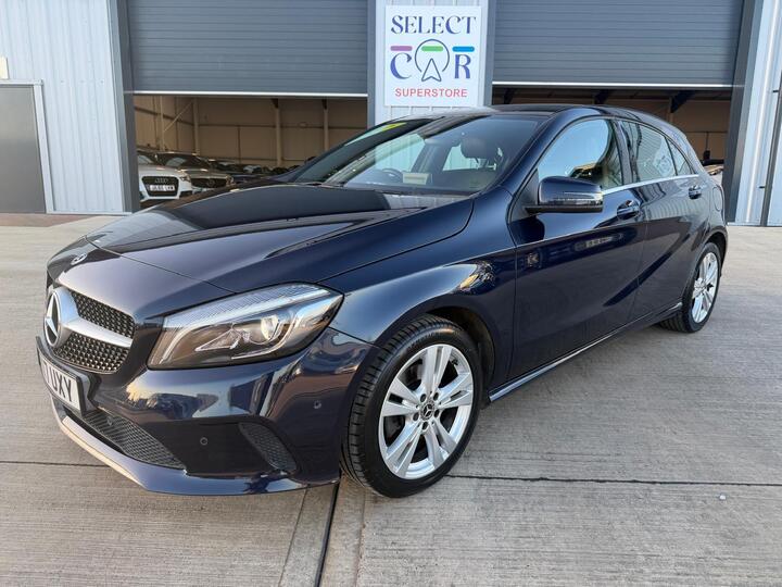 Mercedes-Benz A Class 2.1 A200d Sport (Premium Plus) 7G-DCT Euro 6 (s/s) 5dr Mercedes-Benz A Class 2.1 A200d Sport (Premium Plus) 7G-DCT Euro 6 (s/s) 5dr