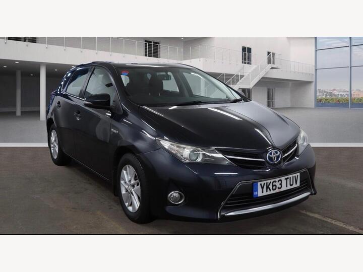 Toyota Auris 1.8 VVT-h Icon CVT Euro 5 (s/s) 5dr Toyota Auris 1.8 VVT-h Icon CVT Euro 5 (s/s) 5dr