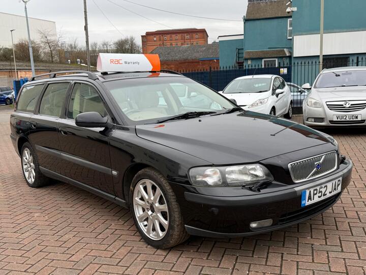 Volvo V70 2.5 10v SE 5dr