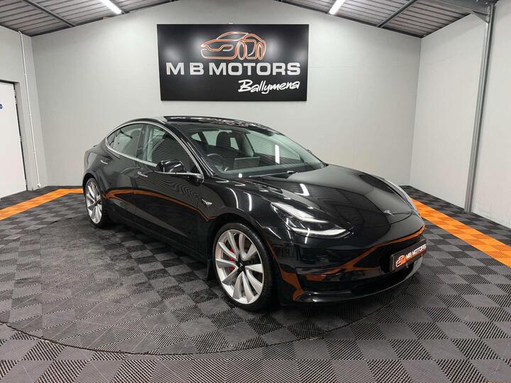 Tesla MODEL 3 (Dual Motor) Performance Auto 4WDE 4dr (Performance Upgrade) Tesla MODEL 3 (Dual Motor) Performance Auto 4WDE 4dr (Performance Upgrade)