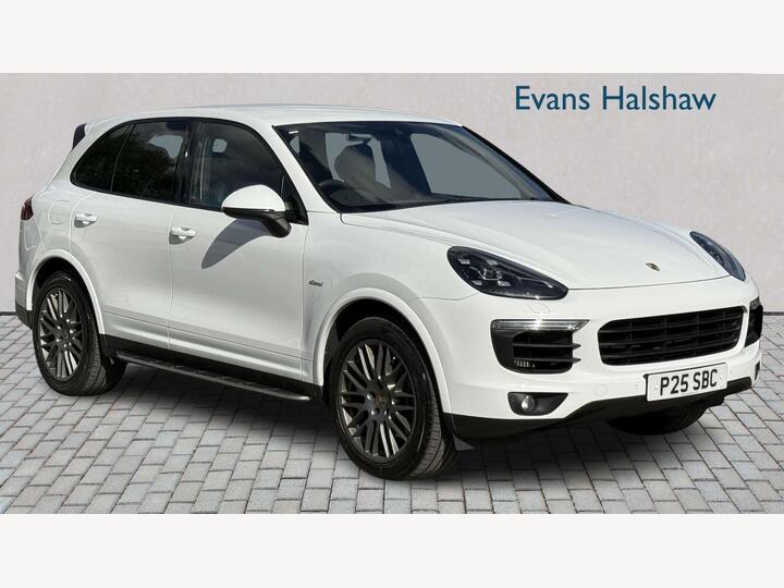 Porsche CAYENNE ESTATE SPECIAL EDITIONS 3.0 TD V6 Platinum Edition TiptronicS 4WD Euro 6 (s/s) 5dr Porsche CAYENNE ESTATE SPECIAL EDITIONS 3.0 TD V6 Platinum Edition TiptronicS 4WD Euro 6 (s/s) 5dr
