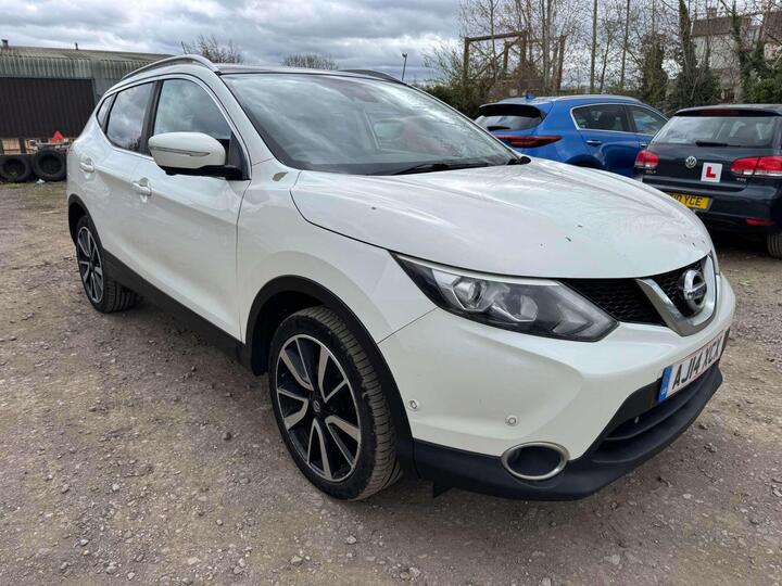 Nissan Qashqai 1.5 DCi Tekna 2WD Euro 5 (s/s) 5dr