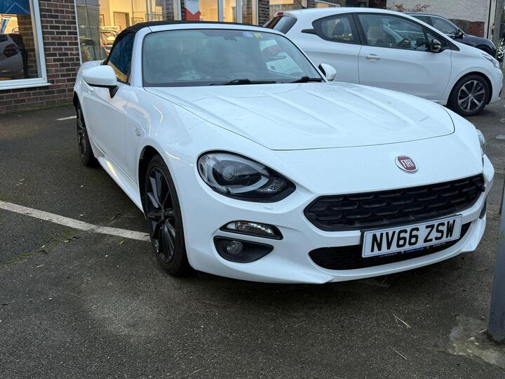 Fiat 124 Spider 1.4 MultiAir Lusso Plus Euro 6 2dr