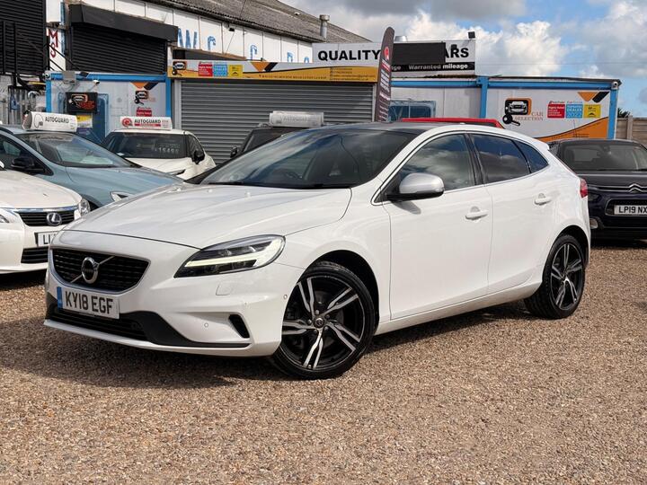 Volvo V40 1.5 T2 R-Design Pro Auto Euro 6 (s/s) 5dr