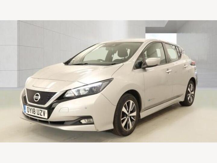 Nissan LEAF 40kWh Acenta Auto 5dr