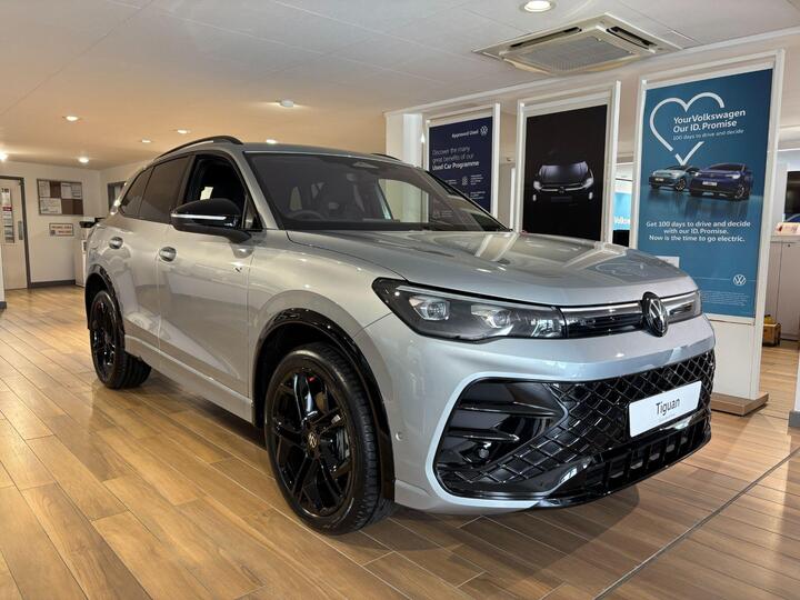 Volkswagen Tiguan 2.0 TSI Black Edition DSG 4Motion Euro 6 (s/s) 5dr