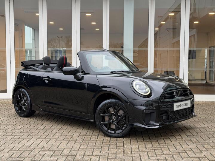 MINI Cooper Convertible 2.0C Sport Steptronic Euro 6 (s/s) 2dr