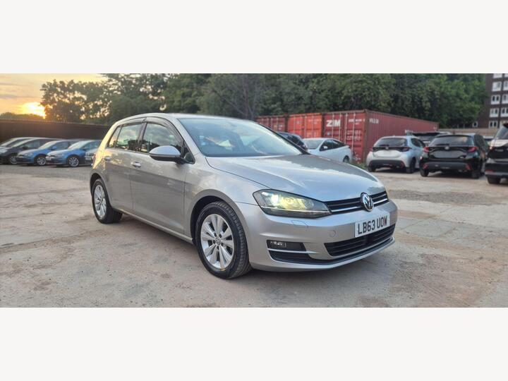 Volkswagen Golf 1.2 TSI BlueMotion Tech S Hatchback 5dr Petrol DSG Euro 5 (s/s) (105 Ps)