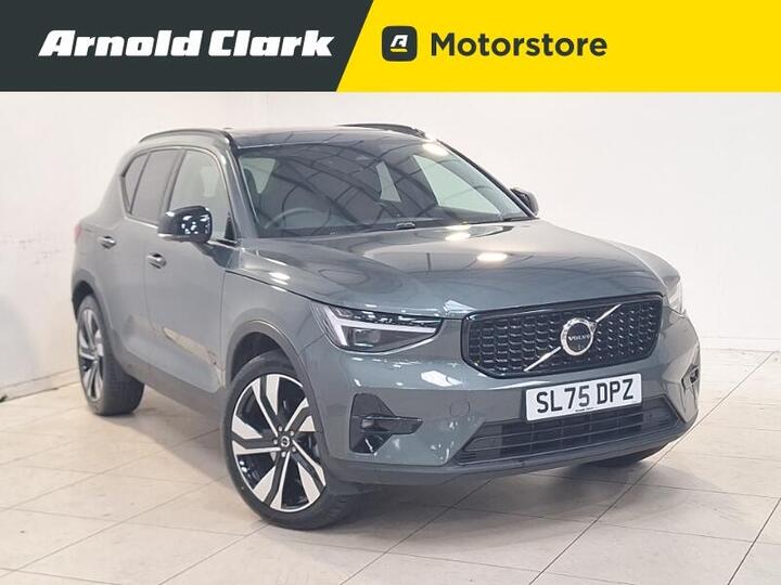Volvo XC40 2.0 B4 MHEV Ultra Dark DCT Auto Euro 6 (s/s) 5dr