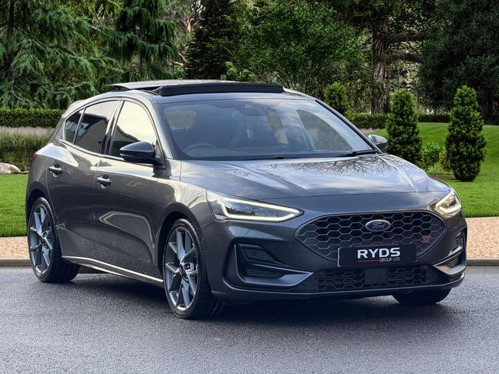 Ford FOCUS 2.3T EcoBoost ST Euro 6 (s/s) 5dr