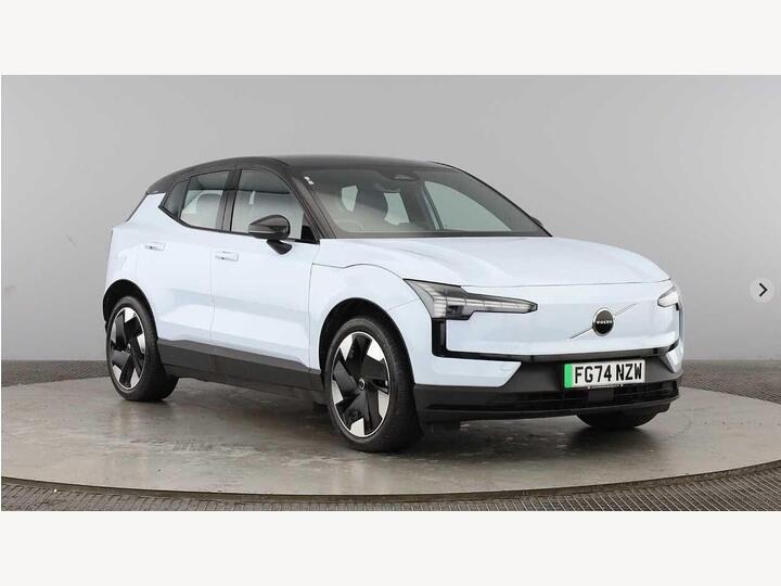 Volvo EX30 Twin Performance 69kWh Plus Auto AWD 5dr