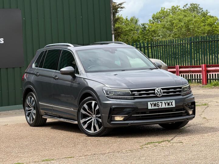 Volkswagen Tiguan 2.0 TDI R-Line DSG 4Motion Euro 6 (s/s) 5dr