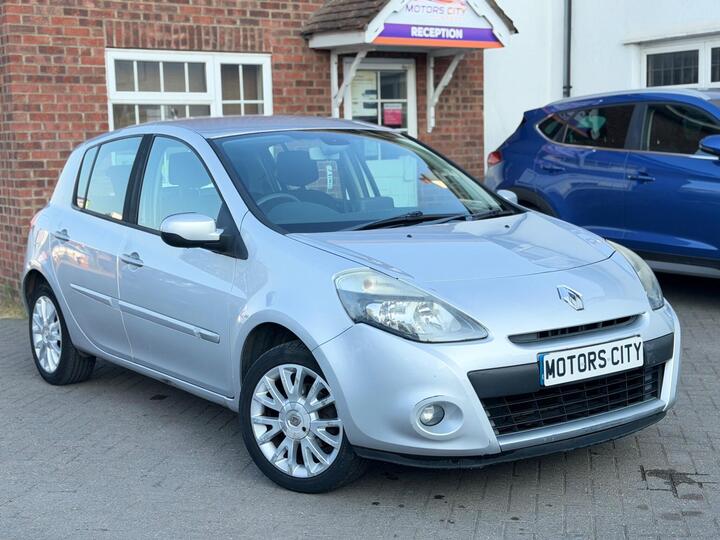 Renault Clio 1.2 Dynamique TomTom Euro 4 5dr