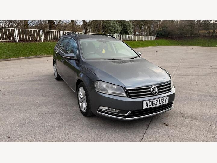 Volkswagen Passat 2.0 TDI BlueMotion Tech Highline DSG Euro 5 (s/s) 5dr