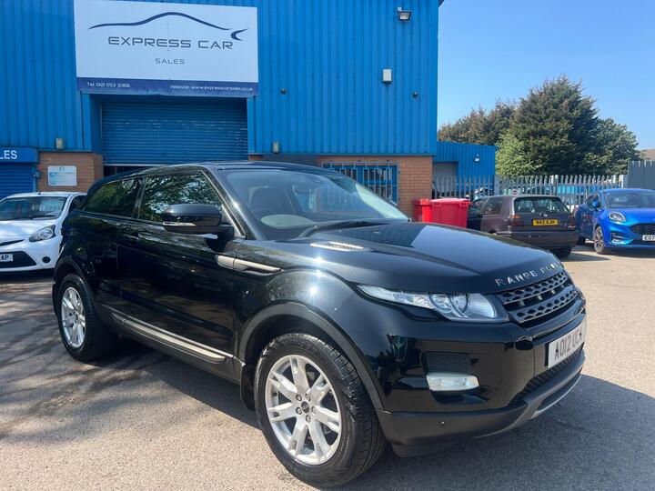 Land Rover Range Rover Evoque 2.2 ED4 Pure FWD Euro 5 (s/s) 3dr Land Rover Range Rover Evoque 2.2 ED4 Pure FWD Euro 5 (s/s) 3dr