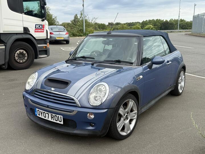 MINI Convertible 1.6 Cooper S Steptronic Euro 4 2dr (AC) MINI Convertible 1.6 Cooper S Steptronic Euro 4 2dr (AC)