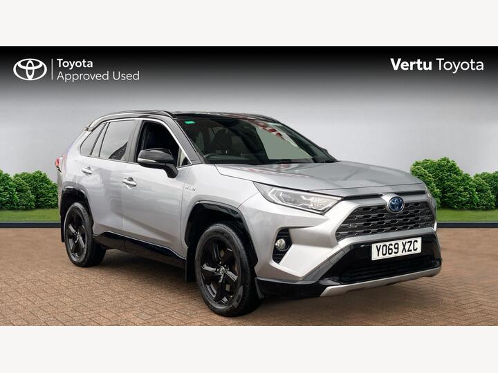 Toyota RAV4 2.5 VVT-h Dynamic CVT 4WD Euro 6 (s/s) 5dr Toyota RAV4 2.5 VVT-h Dynamic CVT 4WD Euro 6 (s/s) 5dr