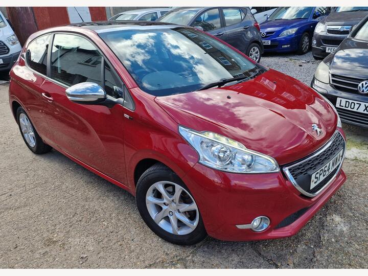 Peugeot 208 1.2 VTi PureTech Style Euro 5 3dr