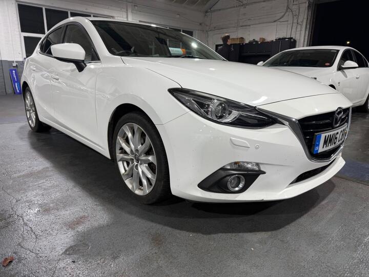 Mazda Mazda3 2.2 SKYACTIV-D Sport Nav Euro 6 (s/s) 5dr Mazda Mazda3 2.2 SKYACTIV-D Sport Nav Euro 6 (s/s) 5dr