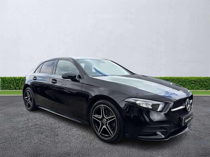 Mercedes-Benz A CLASS 1.3 A180 AMG Line (Executive) 7G-DCT Euro 6 (s/s) 5dr Mercedes-Benz A CLASS 1.3 A180 AMG Line (Executive) 7G-DCT Euro 6 (s/s) 5dr