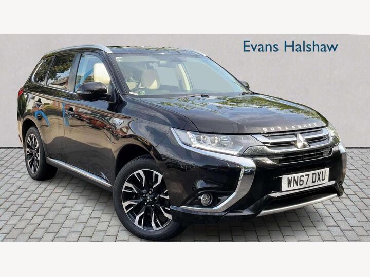 Mitsubishi OUTLANDER ESTATE 2.0h 12kWh 5h CVT 4WD Euro 6 (s/s) 5dr Mitsubishi OUTLANDER ESTATE 2.0h 12kWh 5h CVT 4WD Euro 6 (s/s) 5dr