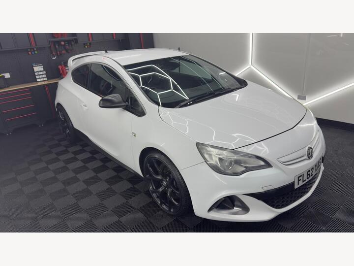 Vauxhall Astra GTC 2.0T VXR Euro 5 3dr