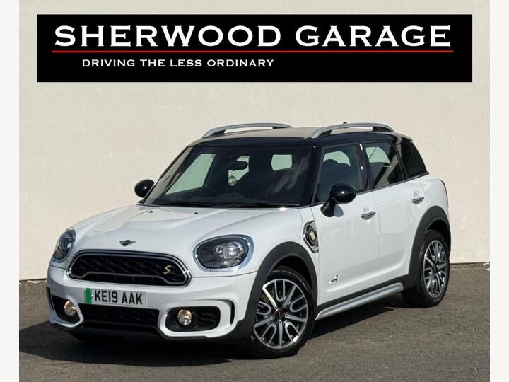 MINI COUNTRYMAN 1.5 7.6kWh Cooper SE Sport Auto ALL4 Euro 6 (s/s) 5dr MINI COUNTRYMAN 1.5 7.6kWh Cooper SE Sport Auto ALL4 Euro 6 (s/s) 5dr