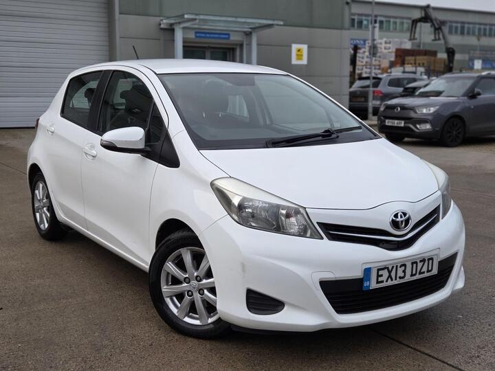Toyota Yaris 1.33 Dual VVT-i TR Multidrive S Euro 5 5dr