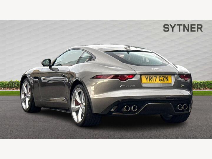 Jaguar F-TYPE 5.0 V8 R Auto AWD Euro 6 (s/s) 2dr Jaguar F-TYPE 5.0 V8 R Auto AWD Euro 6 (s/s) 2dr