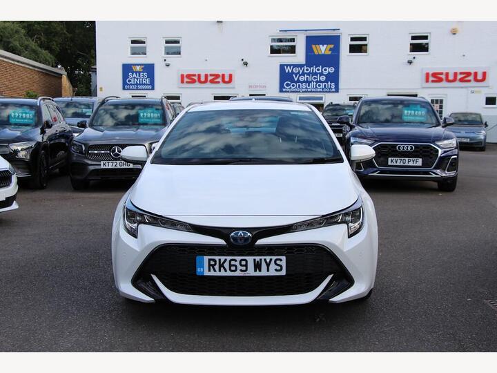 Toyota Corolla 1.8 VVT-h Icon Tech CVT Euro 6 (s/s) 5dr