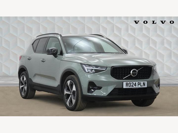 Volvo XC40 2.0 B3 MHEV Plus DCT Auto Euro 6 (s/s) 5dr