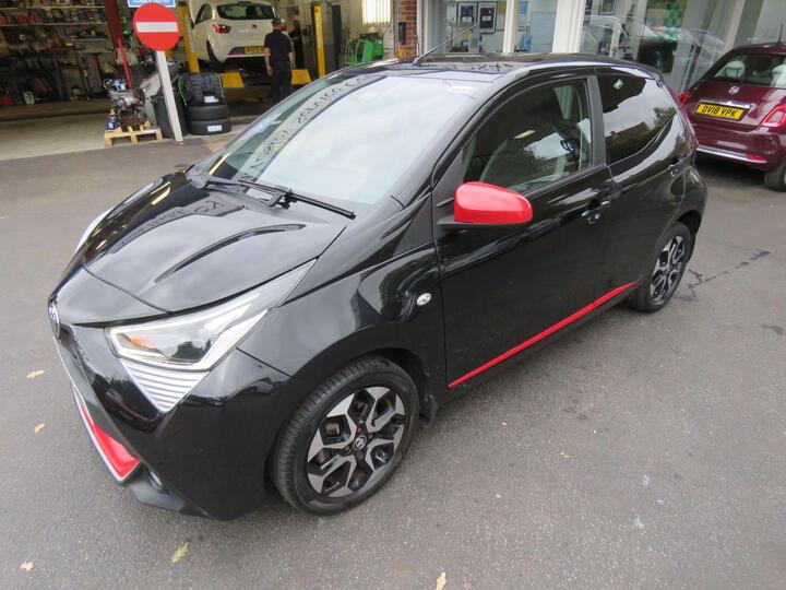 Toyota AYGO 1.0 VVT-i X-trend Euro 6 5dr (Safety Sense)