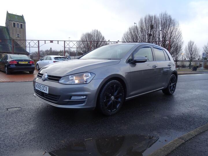 Volkswagen Golf 2.0 TDI BlueMotion Tech GT Euro 6 (s/s) 5dr Volkswagen Golf 2.0 TDI BlueMotion Tech GT Euro 6 (s/s) 5dr