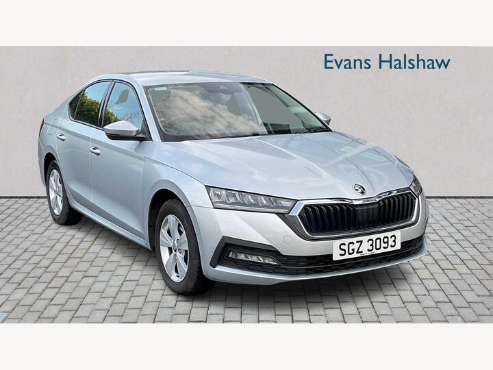 Skoda OCTAVIA HATCHBACK SPECIAL EDITION 1.5 TSI ACT SE First Edition Euro 6 (s/s) 5dr Skoda OCTAVIA HATCHBACK SPECIAL EDITION 1.5 TSI ACT SE First Edition Euro 6 (s/s) 5dr