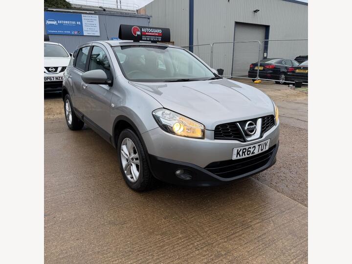 Nissan Qashqai 1.5 DCi Acenta 2WD Euro 5 5dr