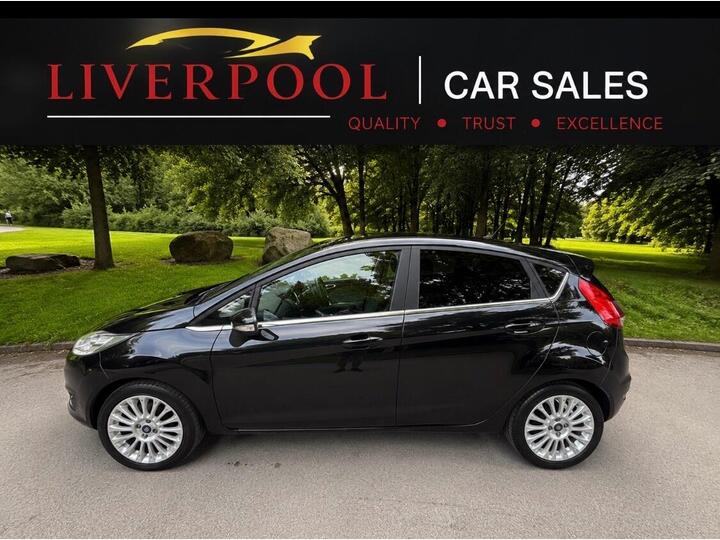 Ford Fiesta 1.0T EcoBoost Titanium Euro 5 (s/s) 5dr