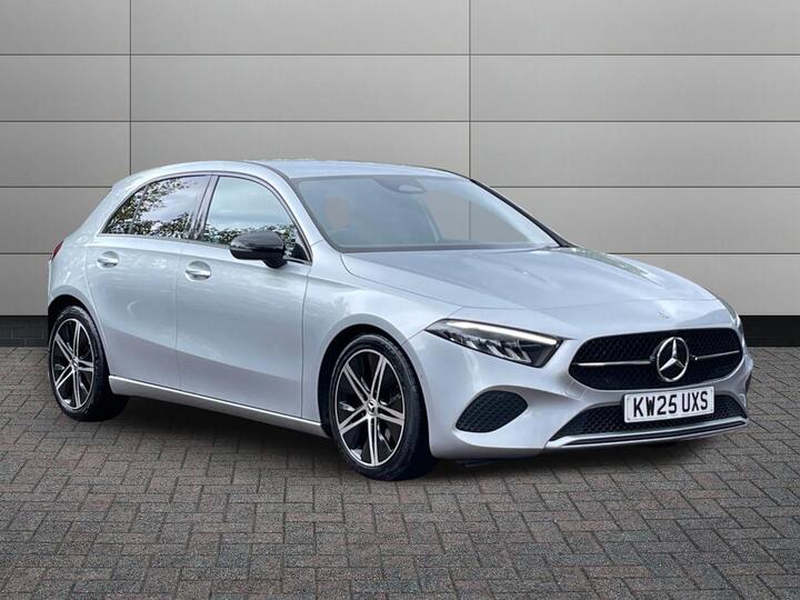 Mercedes-Benz A Class 1.3 A180h MHEV Sport Edition 7G-DCT Euro 6 (s/s) 5dr