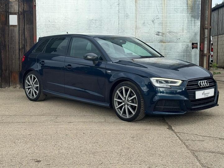 Audi A3 1.5 TFSI CoD Black Edition Sportback Euro 6 (s/s) 5dr