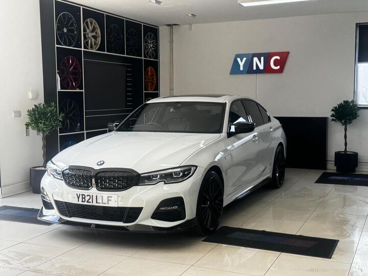 BMW 3 Series 2.0 330e 12kWh M Sport Auto Euro 6 (s/s) 4dr