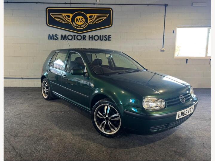 Volkswagen Golf 1.6 S 5dr