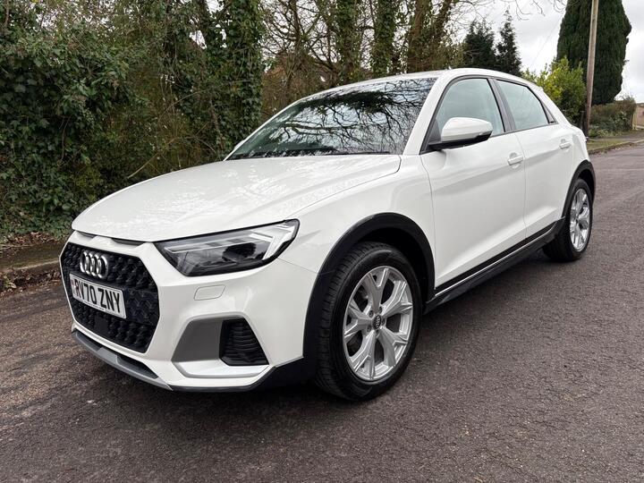 Audi A1 1.0 TFSI 30 Citycarver Euro 6 (s/s) 5dr