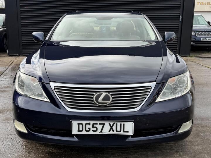 Lexus LS 4.6 460 V8 SE-L Auto Euro 4 4dr