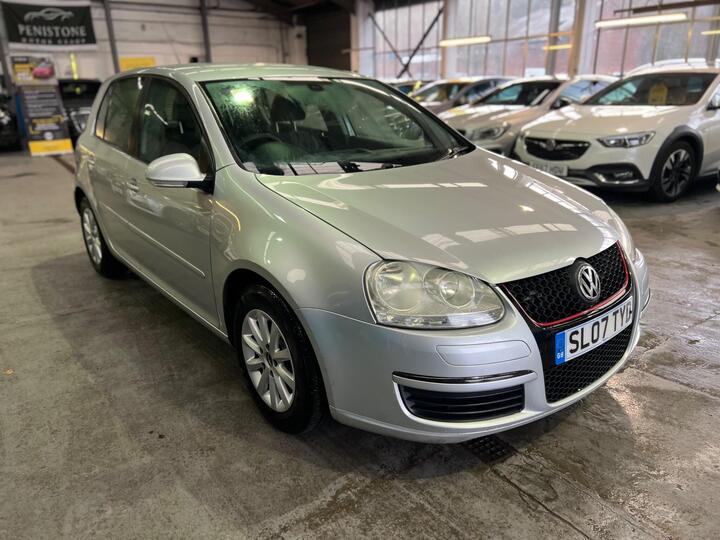Volkswagen Golf 1.6 FSI Match 5dr