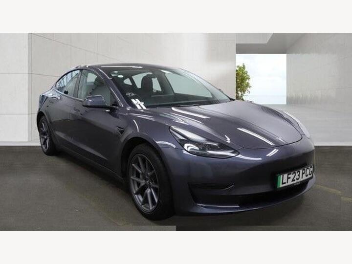 Tesla Model 3 Auto RWD 4dr