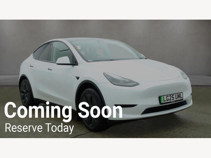 Tesla Model Y Long Range Auto RWD 5dr