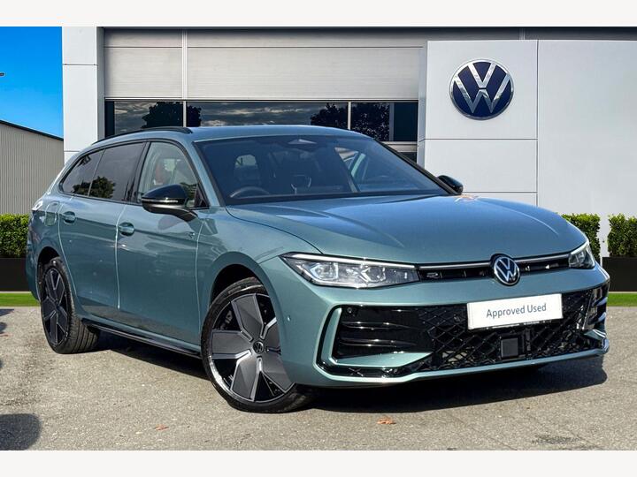 Volkswagen Passat 1.5 TSI EHybrid 19.7kWh Black Edition DSG Euro 6 (s/s) 5dr