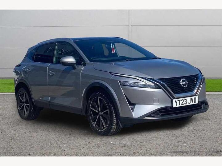 Nissan Qashqai 1.3 DIG-T MHEV Tekna XTRON Euro 6 (s/s) 5dr